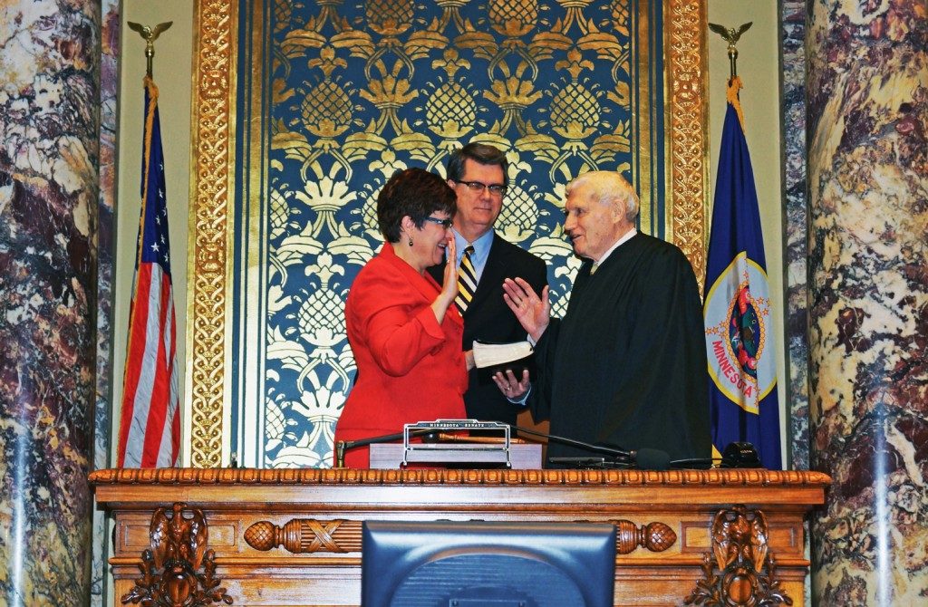 swearing_in2